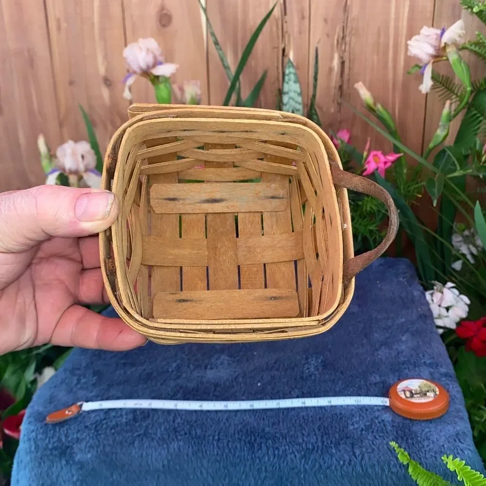 Small square Longaberger basket with missing leather handle
